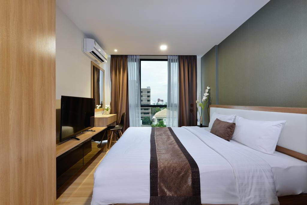 Ten Ekamai Suites By Aspira - Sha Certified バンコク都 エクステリア 写真