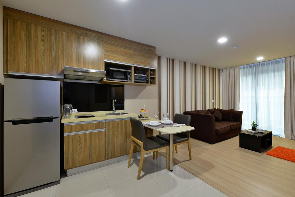 Ten Ekamai Suites By Aspira - Sha Certified バンコク都 エクステリア 写真