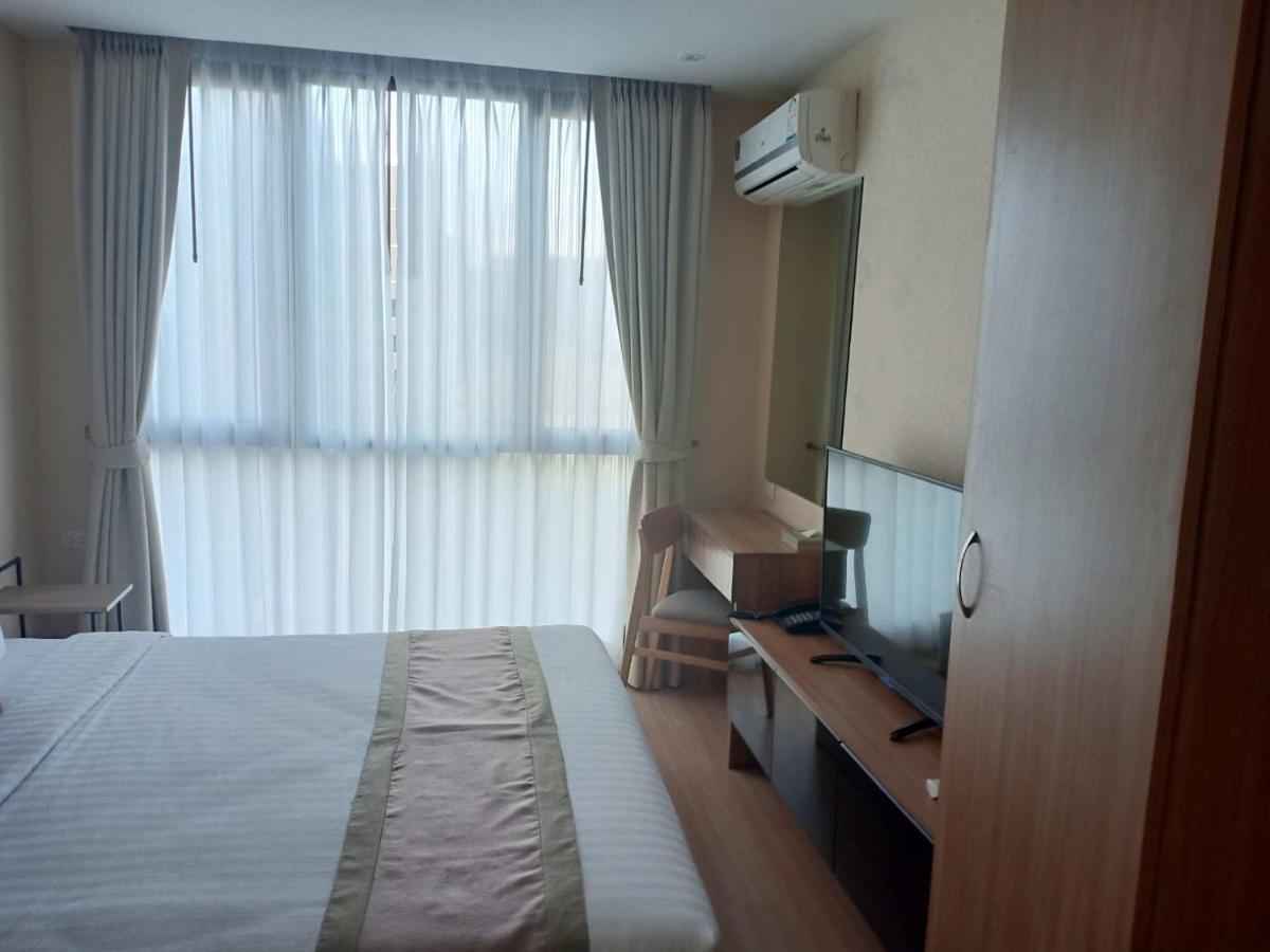 Ten Ekamai Suites By Aspira - Sha Certified バンコク都 エクステリア 写真